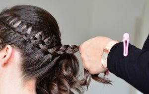 how to french braid your own hair